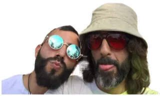 😘 мужчины, солнцезащитные очки, борода, портрет, селфи, друзья whatsapp sticker