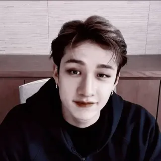 🌟 Retrato, Homem, Rosto, Brincos, Kpop, Bang Chan telegram sticker