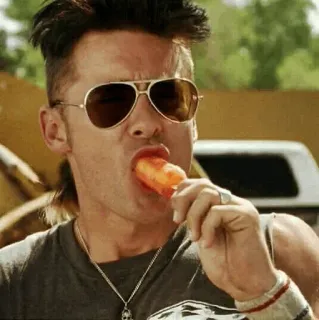 ✖️ man, popsicle, sunglasses, portrait, eating, ice cream telegram sticker