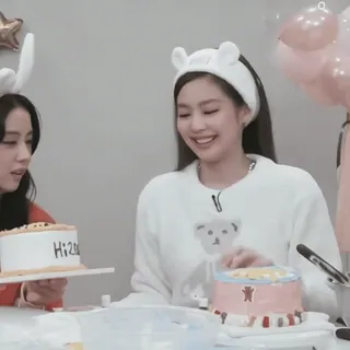 🧁 Hi20 bolo, aniversário, celebração, festa, mulheres whatsapp sticker