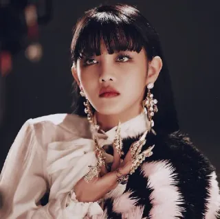 🌛 mujer, retrato, belleza, moda, joyería telegram sticker