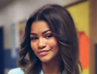 😏 Zendaya celebrità, donna, attrice, ritratto telegram sticker