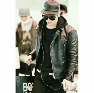 😎 BOY LONDON Kleidung, Mode, Jacke, Boy London whatsapp sticker