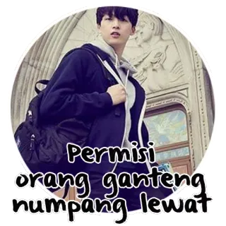 😂 Permisi orang ganteng numpang lewat osoba, mężczyzna, przystojny, przechodzień, tekst indonezyjski whatsapp sticker