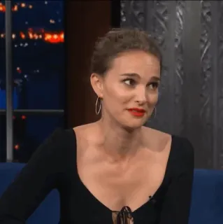 🍄 Natalie Portman atriz, celebridade, retrato, mulher, pessoa telegram sticker