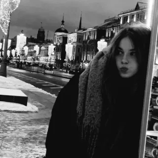 🖤 woman, winter, city, night, scarf, girl, portrait telegram sticker