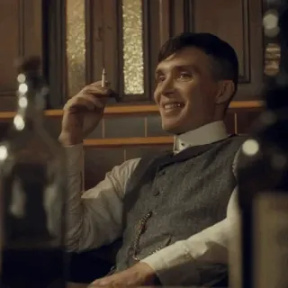 ▪️ Tommy Shelby Peaky Blinders peaky blinders, tommy shelby, cigarro, homem, vintage, retrato whatsapp sticker