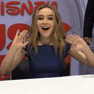 🥀 Sabrina Carpenter attrice, cantante, celebrità, donna, sorridente, che saluta telegram sticker