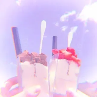🍥 dessert, ice cream, strawberry, chocolate, food, sweet, treat, sky telegram sticker