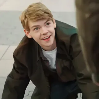 👤 Thomas Brodie-Sangster acteur, personne, portrait telegram sticker