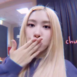 🍯 chu mulher, beijo, mão, loira, fofa, menina telegram sticker