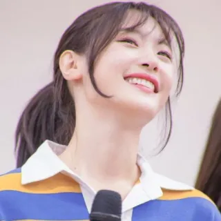 🍥 女人, 微笑, 快乐, 肖像, 人, 快乐 telegram sticker