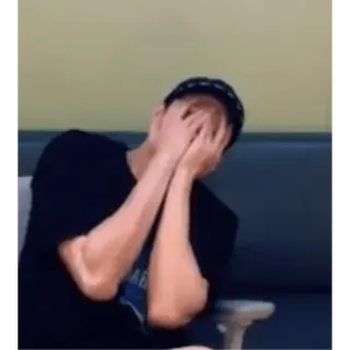 🫣 telegram sticker