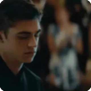 😭