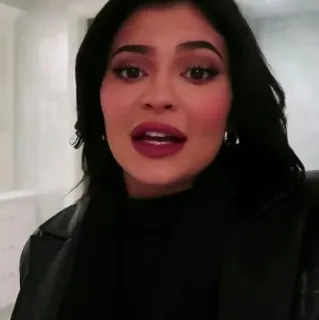 🦋 Kylie Jenner кайли дженнер, знаменитость, женщина, лицо, человек telegram sticker