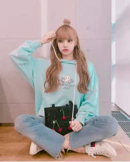 ❤️ Lisa kpop, idol, blackpink, lisa, zangeres, mode, aziatisch, beroemdheid telegram sticker