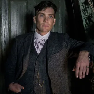 😐 Thomas Shelby Peaky Blinders Cillian Murphy, Peaky Blinders, Tommy Shelby, Chương trình TV, Diễn viên, Birmingham, Gangster, Những năm 1920 telegram sticker