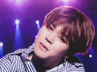 🦋 Jimin kpop, чимин, bts, певец, айдол, музыка whatsapp sticker