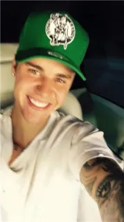 😐 Justin Bieber celebrità, cantante, ritratto, cappello, sorridente, selfie telegram sticker