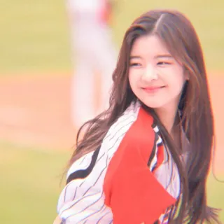 ⚡️ femme, sourire, cheveux, baseball, jolie telegram sticker