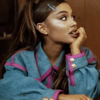 🏹 Ariana Grande อารีอานา กรานเด, นักร้อง, ป๊อปสตาร์, ทรงผม, คนดัง, ภาพเหมือน telegram sticker