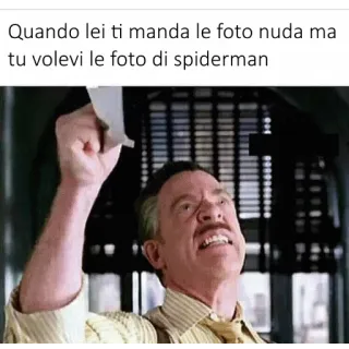 😠 Spider-Man Quando lei ti manda le foto nuda ma tu volevi le foto di spiderman meme, spider-man, jj jameson, funny, comic, italian telegram sticker