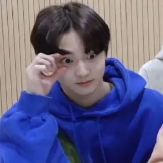 😳 whatsapp sticker