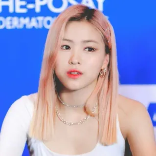 🖤 Ryujin Kポップ, アイドル, 歌手, リュジン, Itzy, アジア人, 女性 whatsapp sticker