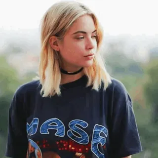 🍓 VASE woman, t-shirt, blonde hair, portrait, casual, female telegram sticker