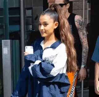 🌃 Ariana Grande อารีอานา กรานเด, นักร้อง, คนดัง, แฟชั่น, หางม้า telegram sticker