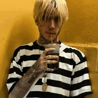 💙 Lil Peep Lil Peep, แร็ปเปอร์, เพลง, รอยสัก, ภาพเหมือน, คน telegram sticker
