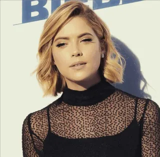😊 frau, porträt, blond, ashley benson telegram sticker