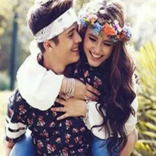 ❤ couple, jeunes adultes, romance, affection, bandeau, couronne de fleurs, bonheur telegram sticker