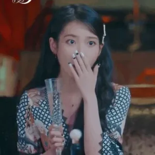 🌙 IU Koreanisch, Sänger, Promi, geschockt, überrascht telegram sticker