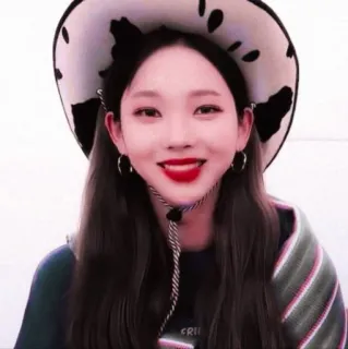 🥺 wanita, topi koboi, potret, tersenyum, orang, topi telegram sticker