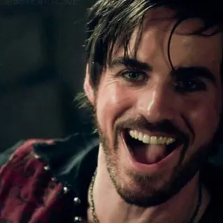 😂 Captain Hook Once Upon a Time Capitán Garfio, Colin O'Donoghue, Once Upon a Time, serie de TV, sonriendo whatsapp sticker