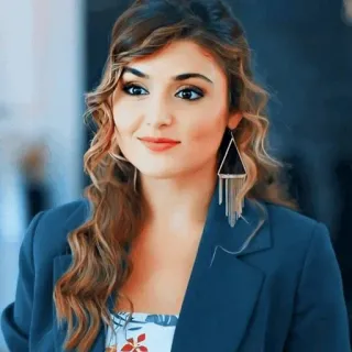 😊 женщина, портрет, брюнетка, мода, стиль, красивая whatsapp sticker