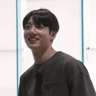 🐇 Jungkook Jungkook, BTS, penyanyi, K-pop, senyum, bahagia, orang telegram sticker
