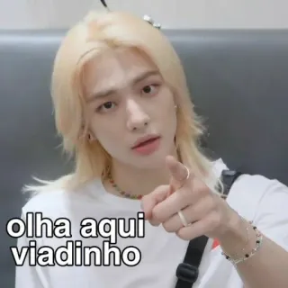 😡 olha aqui viadinho beleidigende Sprache, K-Pop, zeigen, Beleidigung, Meme whatsapp sticker