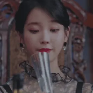 😙 IU IU, певица, кореянка, актриса, знаменитость telegram sticker