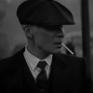 🤔 Tommy Shelby Peaky Blinders homme, fumeur, costume, portrait, niveaux de gris, personnage telegram sticker