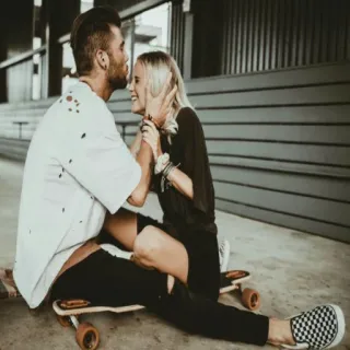 ❤ couple, skateboard, amour, romance, affection, bonheur telegram sticker