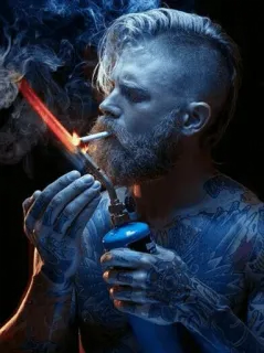 🚬 uomo, fumare, sigaretta, tatuaggio, barba, fuoco, cannello telegram sticker