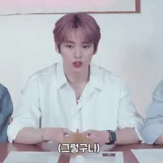 🥢 (그렇구나) koreaans, persoon, man, zittend, tafel whatsapp sticker