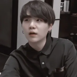 🦘 Suga kpop, idol, asiático, cantante, masculino, músico whatsapp sticker