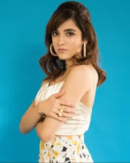 😠 woman, portrait, fashion, jewelry, style, model telegram sticker