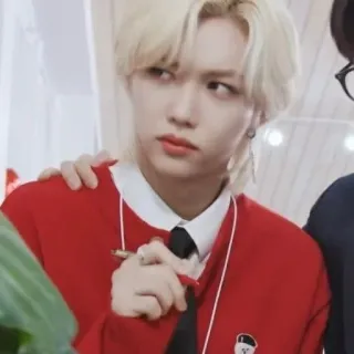😧 Felix kpop, idol, felix, stray kids, singer telegram sticker