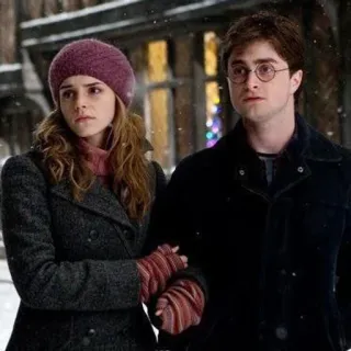 💋 Harry Potter гарри поттер, гермиона грейнджер, волшебник, дружба, зима, рождество telegram sticker