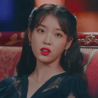 ▪️ IU IU, Korea, Penyanyi, Aktris, Selebriti, Wanita whatsapp sticker