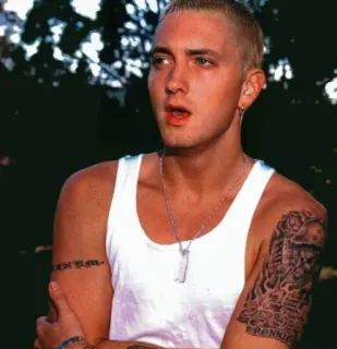 🖤 Eminem Eminem, Rapper, Musiker, Promi, Weißes Tanktop telegram sticker